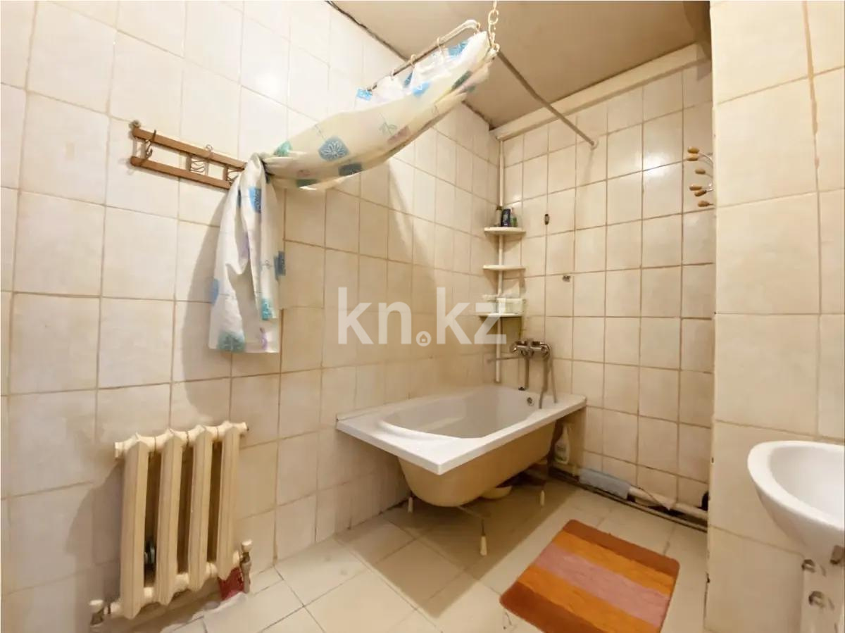 Продажа 2-комнатной квартиры, 69.7 м², пр. Богенбай батыра, дом  54 в Астане - фото 4