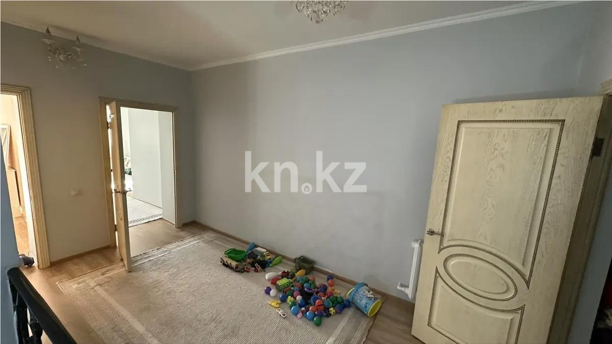 Продажа 3-комнатной квартиры, 180 м² в Астане - фото 8