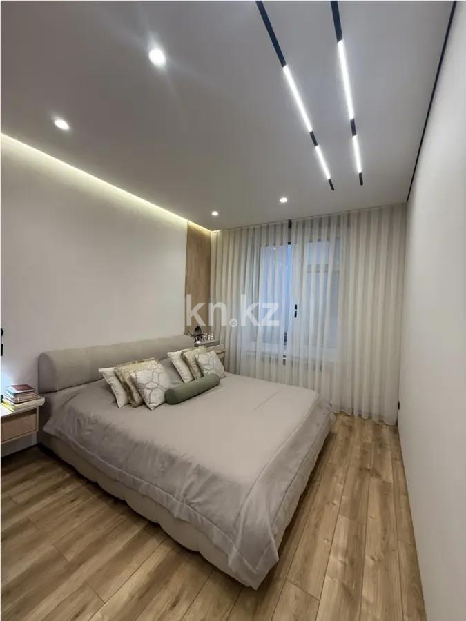 Продажа 3-комнатной квартиры, 92 м², ул. Онгарсыновой, дом  8/1 в Астане - фото 2