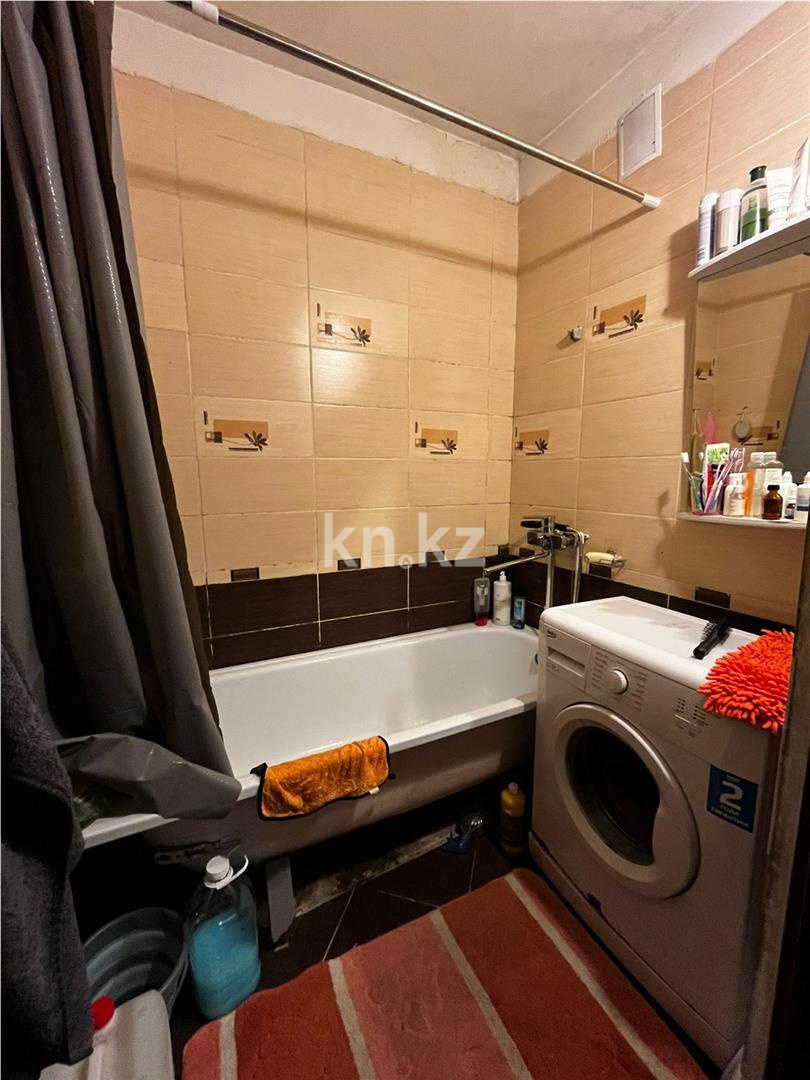 Продажа 2-комнатной квартиры, 52 м², мкр-н Восток-3 в Караганде - фото 6