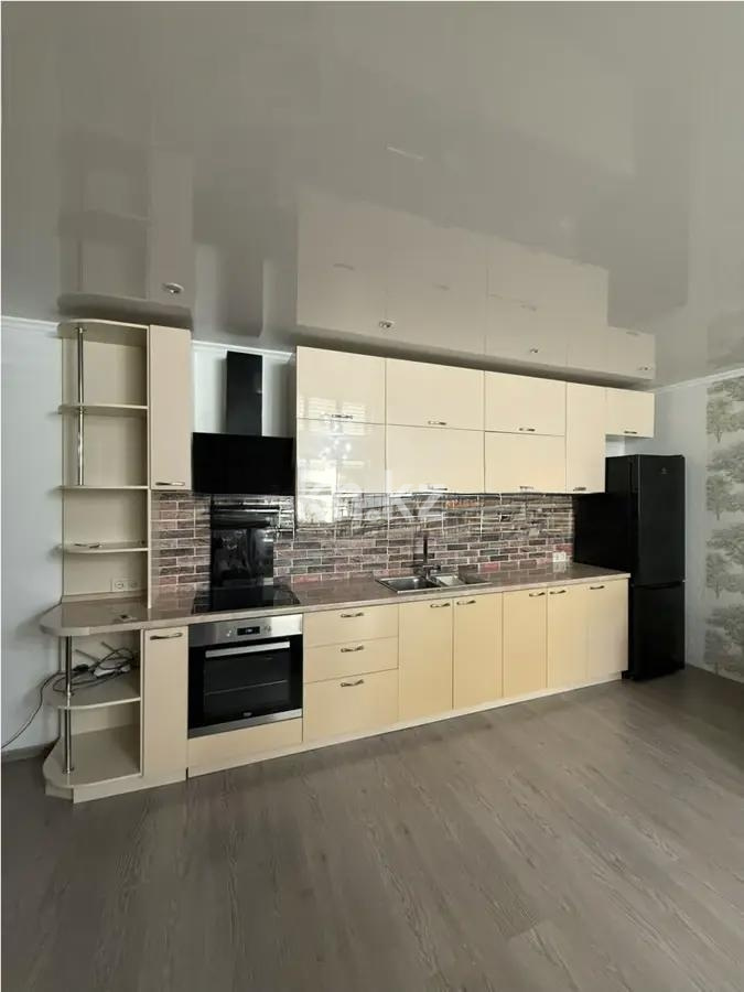 Продажа 1-комнатной квартиры, 41.3 м² в Алматы - фото 3