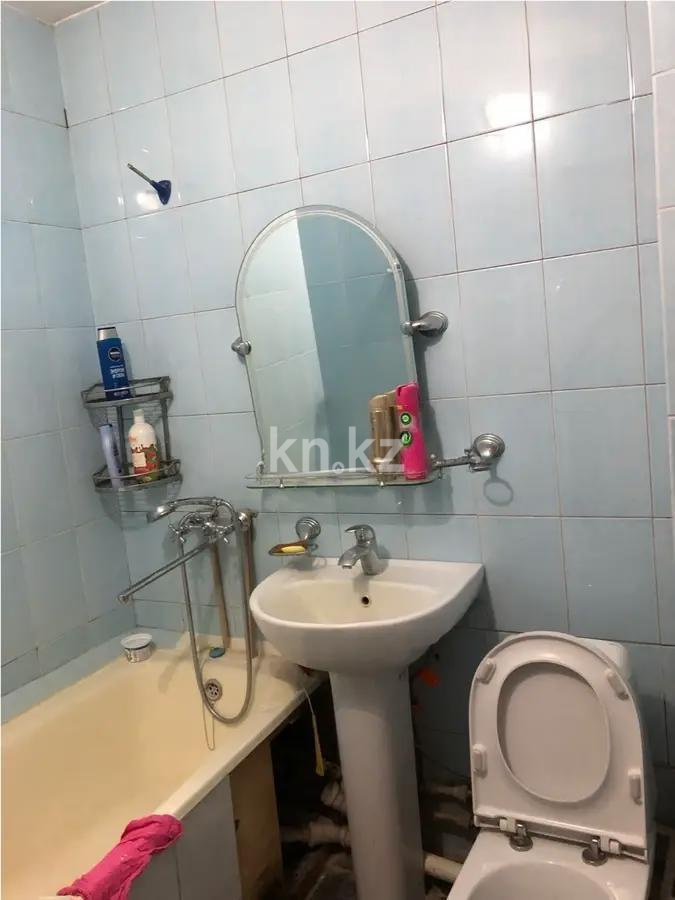 Продажа 3-комнатной квартиры, 58 м², мкр-н 2, дом  51 в Алматы - фото 4