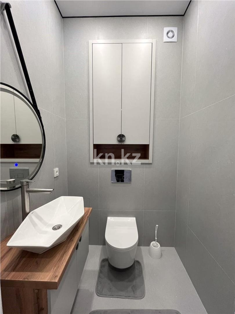 Продажа 3-комнатной квартиры, 82 м² в Караганде - фото 20