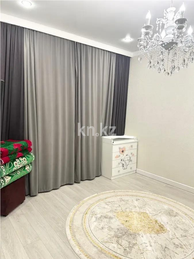 Продажа 1-комнатной квартиры, 37 м², ул. Айтеке би, дом  15 в Астане