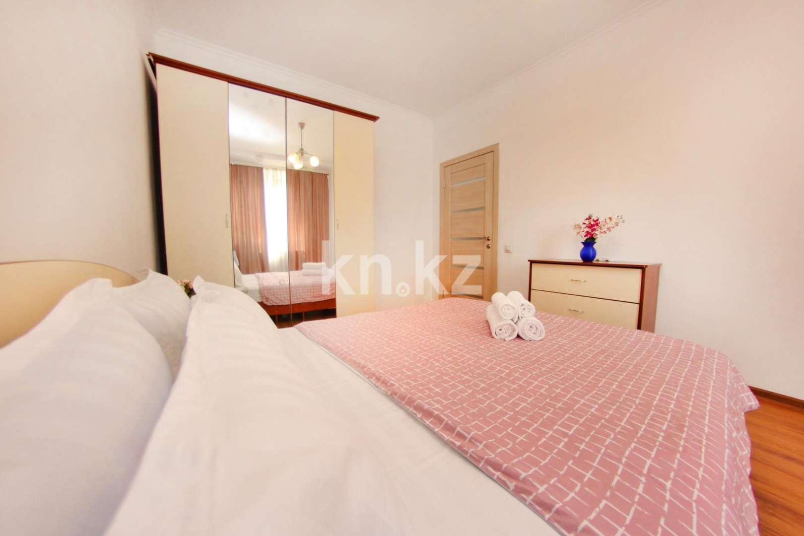 Аренда 2-комнатной квартиры посуточно, 48 м², Каблукова, дом  38г - ул. Торайгырова в Алматы - фото 5