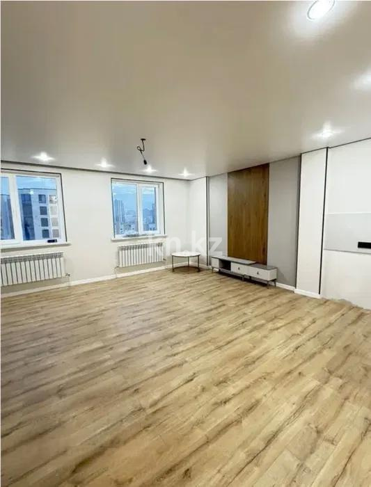 Продажа 3-комнатной квартиры, 79 м², ул. Бухар жырау, дом  25 в Астане