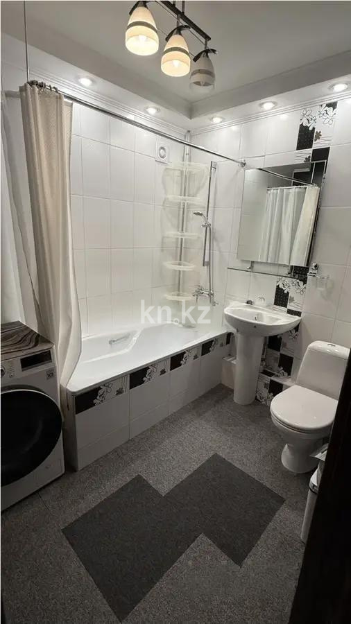 Продажа 3-комнатной квартиры, 64.4 м² в Алматы - фото 5