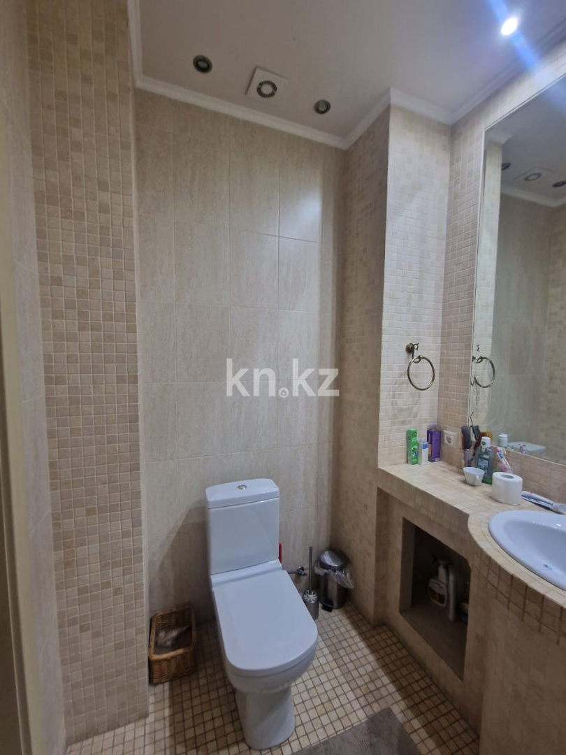 Продажа 7-комнатного дома, 680 м² в Алматы - фото 31