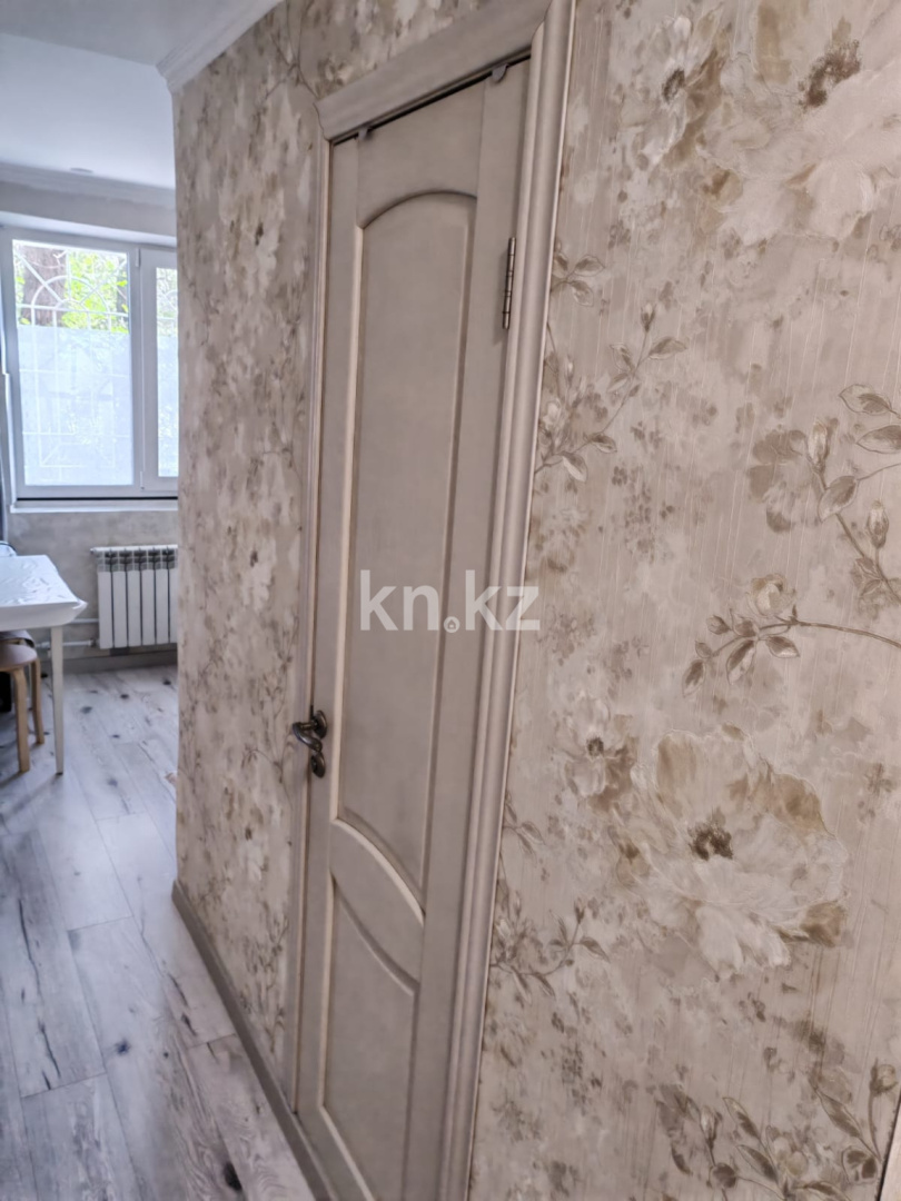 Продажа 1-комнатной квартиры, 32 м², ул. Муканова, дом  12 в Караганде - фото 9