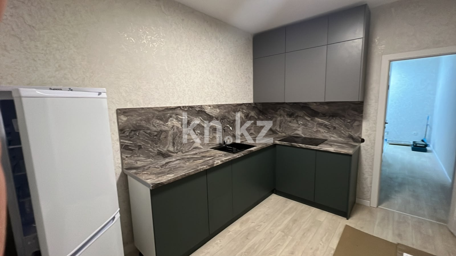 Продажа 1-комнатной квартиры, 40 м² в Астане