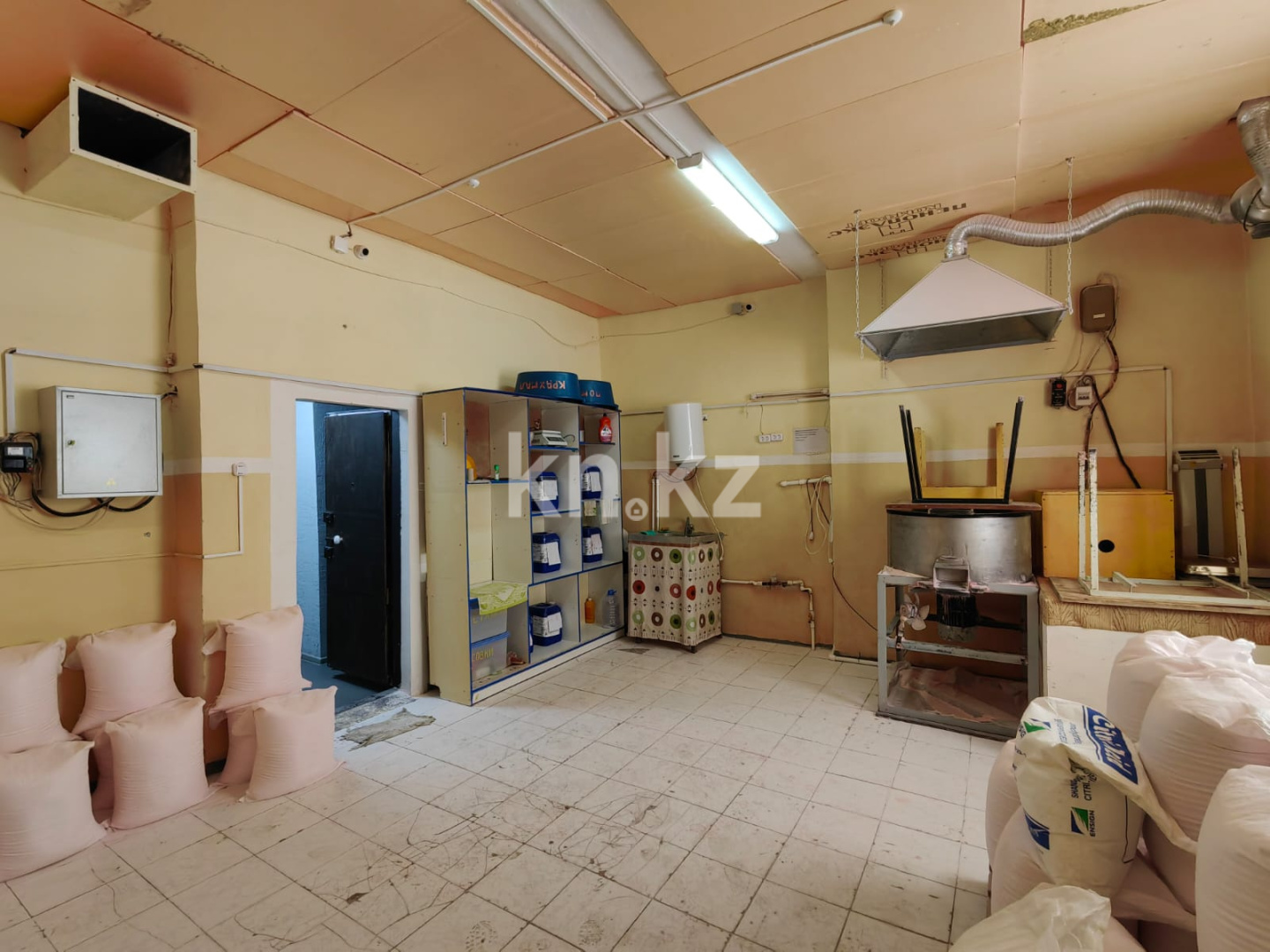 Продажа помещения, 658 м² в Караганде - фото 23