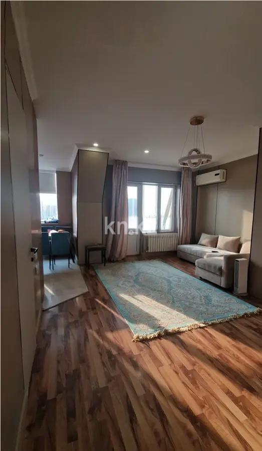 Продажа 3-комнатной квартиры, 92.6 м², мкр-н Жетысу-4, дом  4 в Алматы