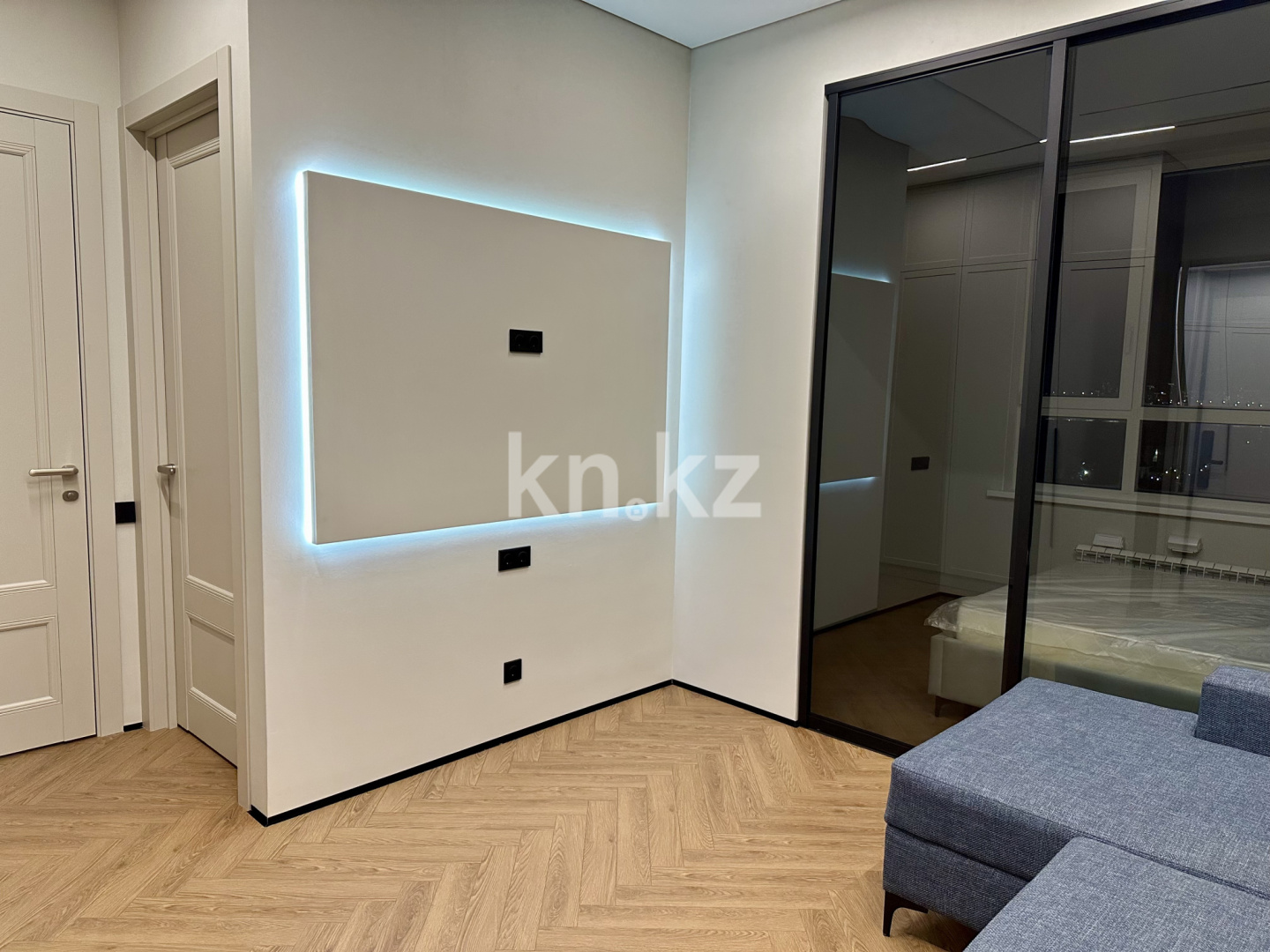 Продажа 2-комнатной квартиры, 42.4 м² в Астане - фото 4