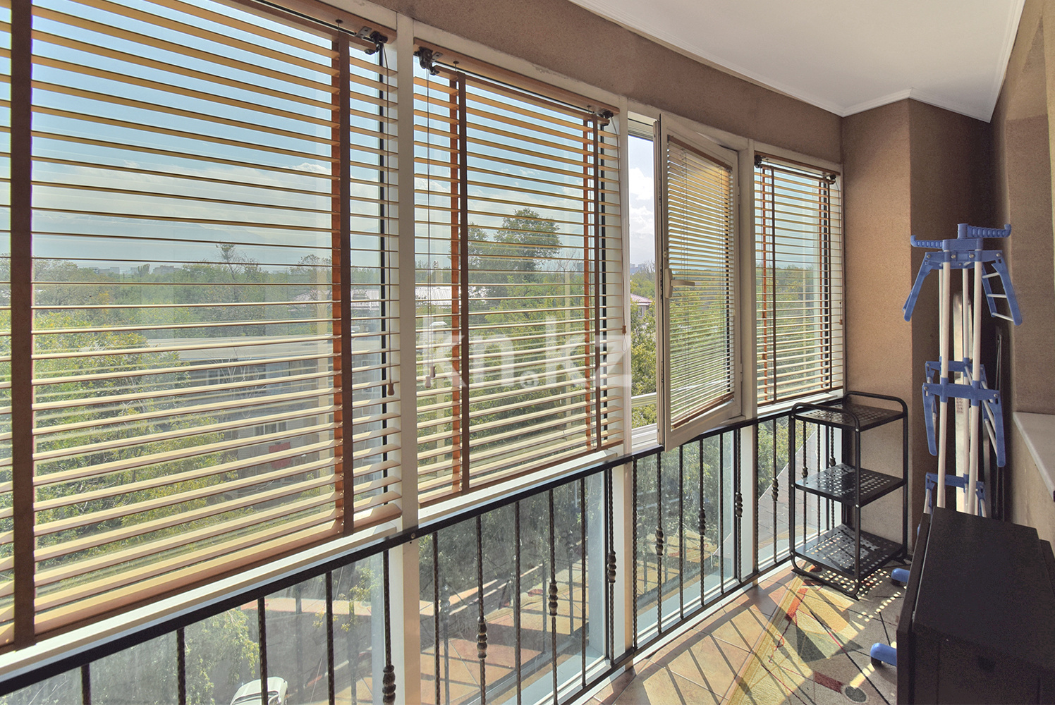 Продажа 2-комнатной квартиры, 74.6 м², мкр-н 1, дом  26а в Алматы - фото 15