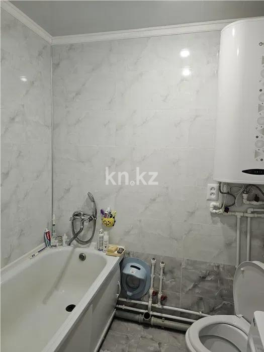 Продажа 2-комнатной квартиры, 42 м², ул. Абая, дом  84/4 в Темиртау - фото 4