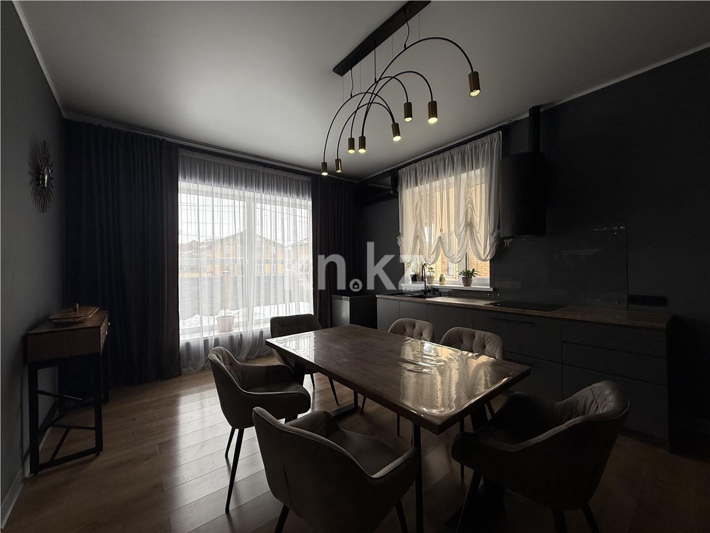 Продажа 5-комнатного дома, 360 м² в Караганде - фото 35