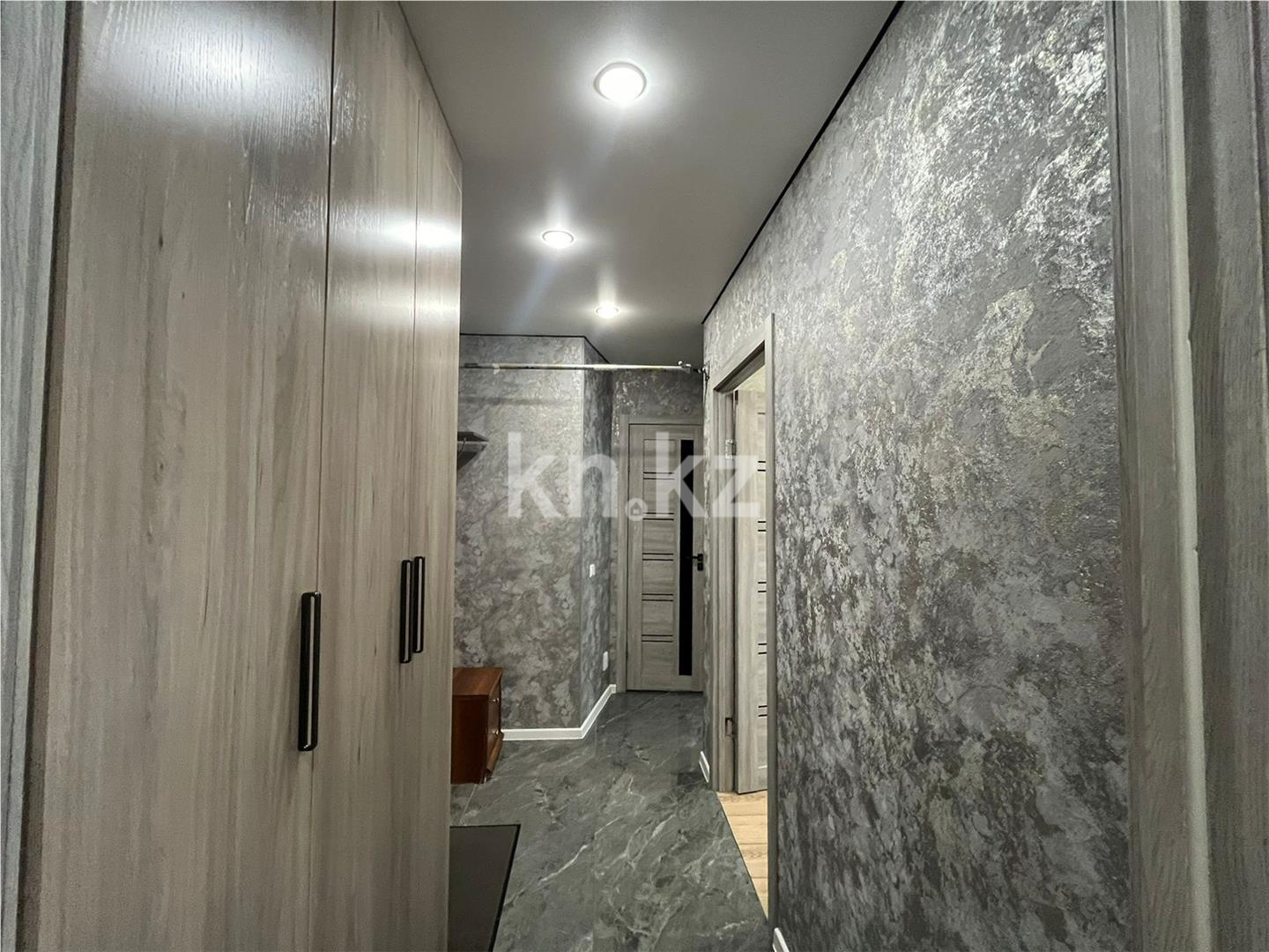 Продажа 2-комнатной квартиры, 44 м², ул. Манаса в Астане - фото 7