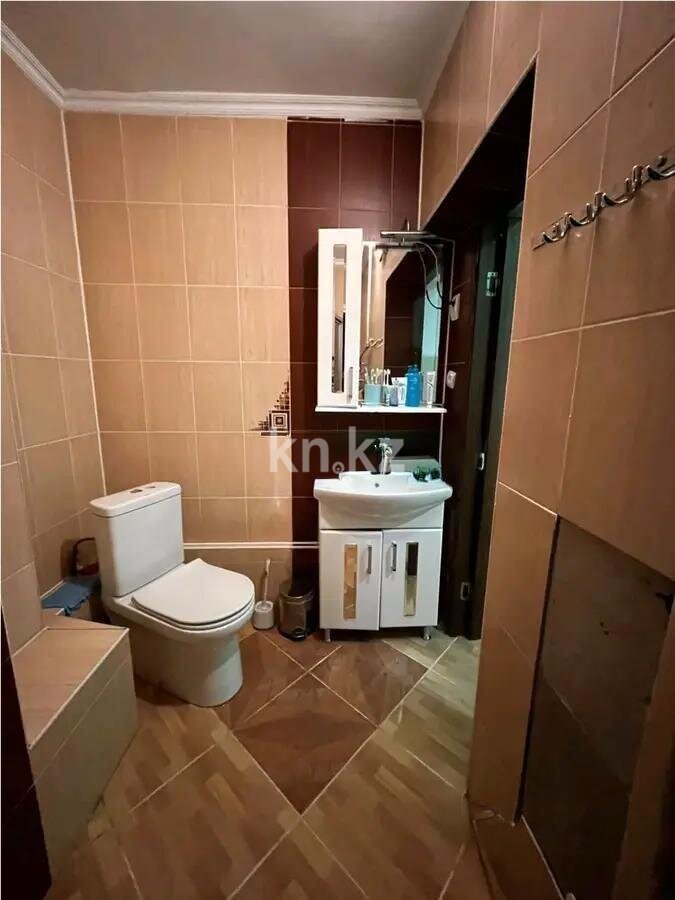 Продажа 3-комнатной квартиры, 63.5 м² в Алматы - фото 6