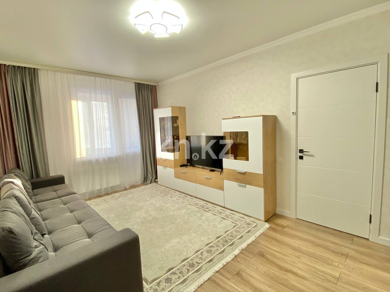 Продажа 2-комнатной квартиры, 62 м² в Астане