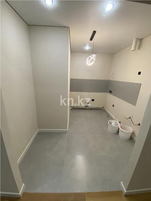 Продажа 2-комнатной квартиры, 44 м², мкр. Шугыла, дом  340/46 в Алматы - фото 3