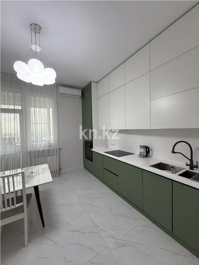 Продажа 3-комнатной квартиры, 130 м² в Алматы - фото 4