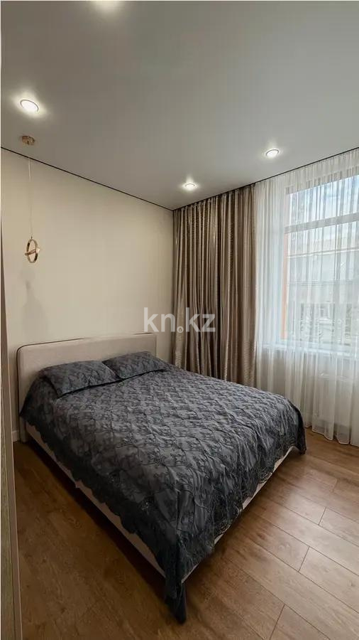 Продажа 3-комнатной квартиры, 69 м², пр. Туран, дом  52/6 в Астане - фото 2