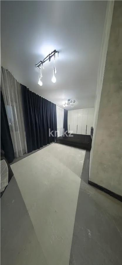 Продажа 2-комнатной квартиры, 70.8 м², ул. Омарова, дом  15 в Астане - фото 2