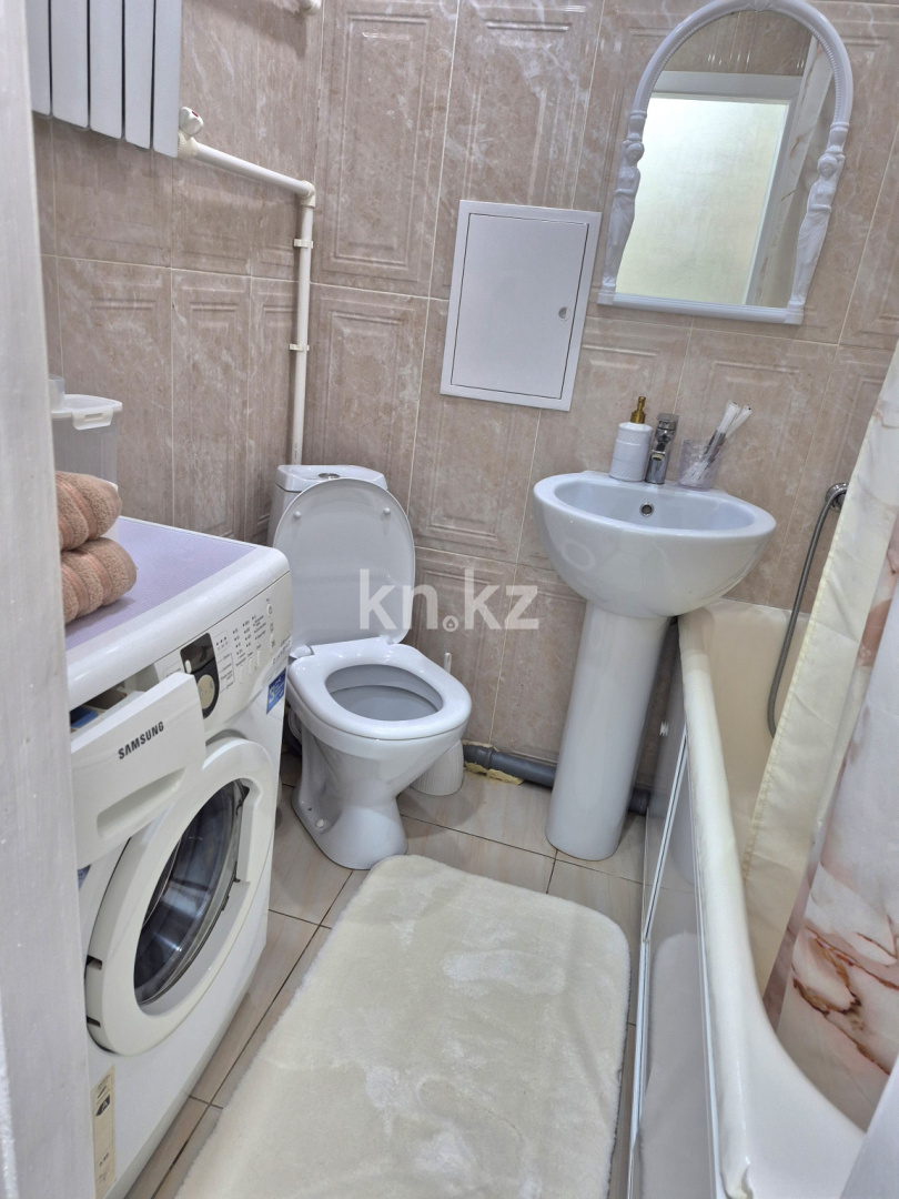 Аренда 1-комнатной квартиры посуточно, 33 м², ул. Доспановой, дом  73 в Уральске - фото 10