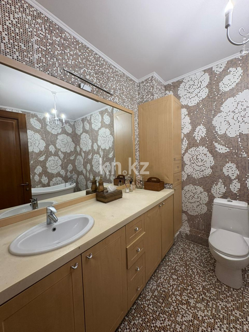 Аренда 2-комнатной квартиры, 85 м², Мирас в Алматы - фото 13