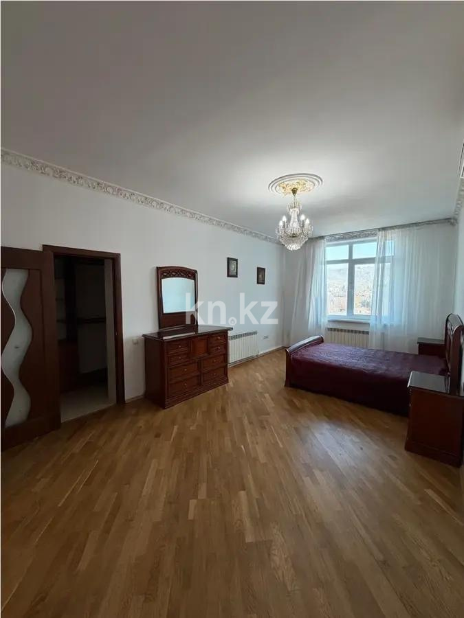 Продажа 3-комнатной квартиры, 132.6 м² в Алматы - фото 2