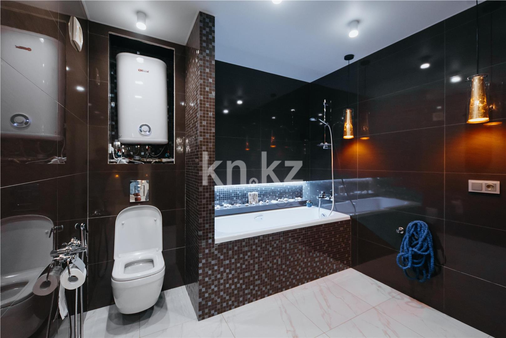 Продажа 3-комнатной квартиры, 61 м², ул. Космонавтов, дом  149 в Караганде - фото 6