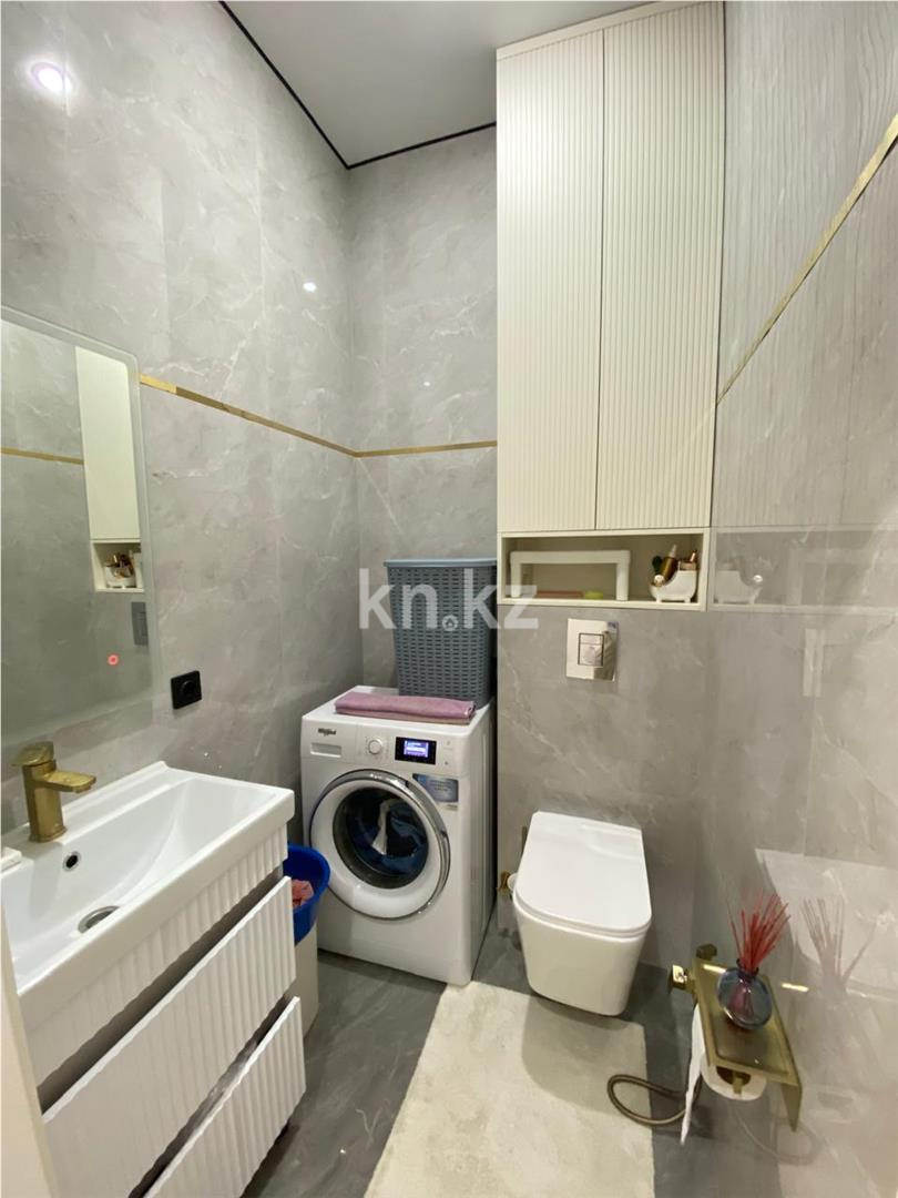 Продажа 3-комнатной квартиры, 86 м², ул. Асфендиярова в Астане - фото 15