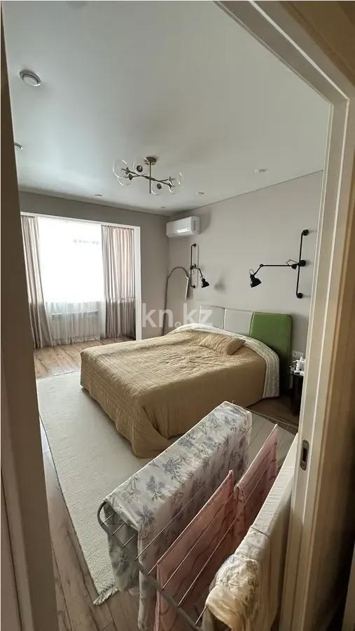 Продажа 2-комнатной квартиры, 63 м² в Алматы