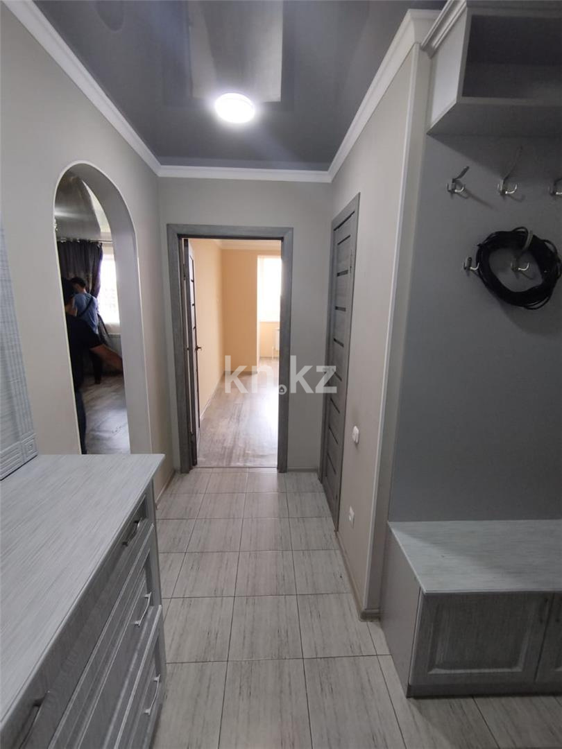 Продажа 3-комнатной квартиры, 66 м², ул. Сарыарка в Караганде - фото 14