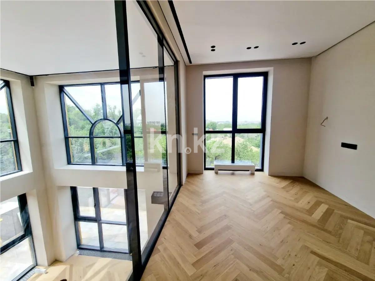 Продажа 6-комнатной квартиры, 288.1 м², ул. Нурмагамбетова, дом  138 в Алматы - фото 3
