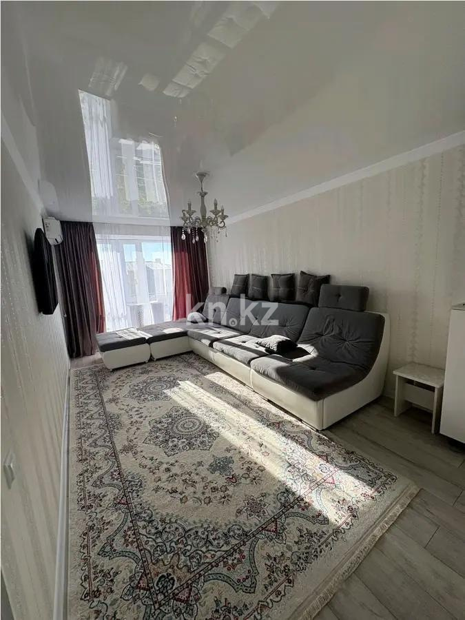Продажа 2-комнатной квартиры, 45 м², 14 мкр., дом  22 в Караганде - фото 2