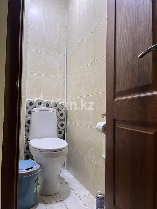 Продажа 3-комнатной квартиры, 62 м², ул. Клочкова, дом  170 в Алматы - фото 4