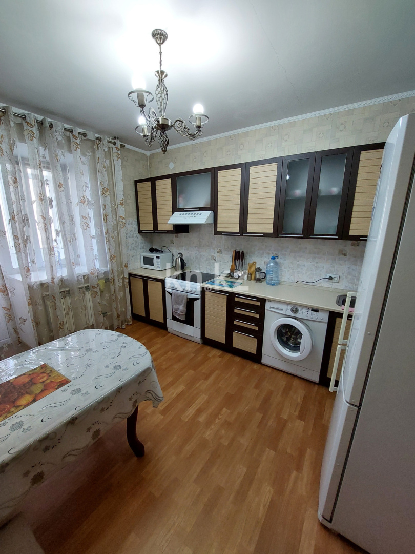 Аренда 1-комнатной квартиры посуточно, 38 м², пр. Сарыарка, дом  11 - ул. Кенесары в Астане - фото 4
