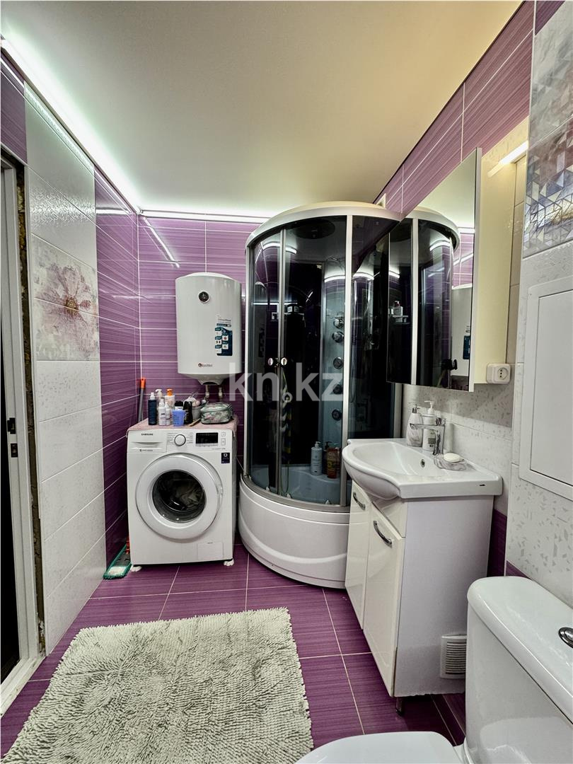 Продажа 2-комнатной квартиры, 58 м², ул. Анжерская, дом  39 в Караганде - фото 19