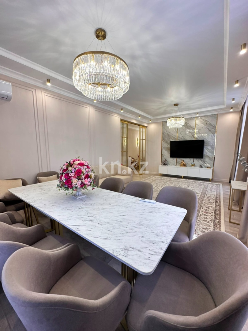 Продажа 5-комнатной квартиры, 160 м² в Караганде - фото 2
