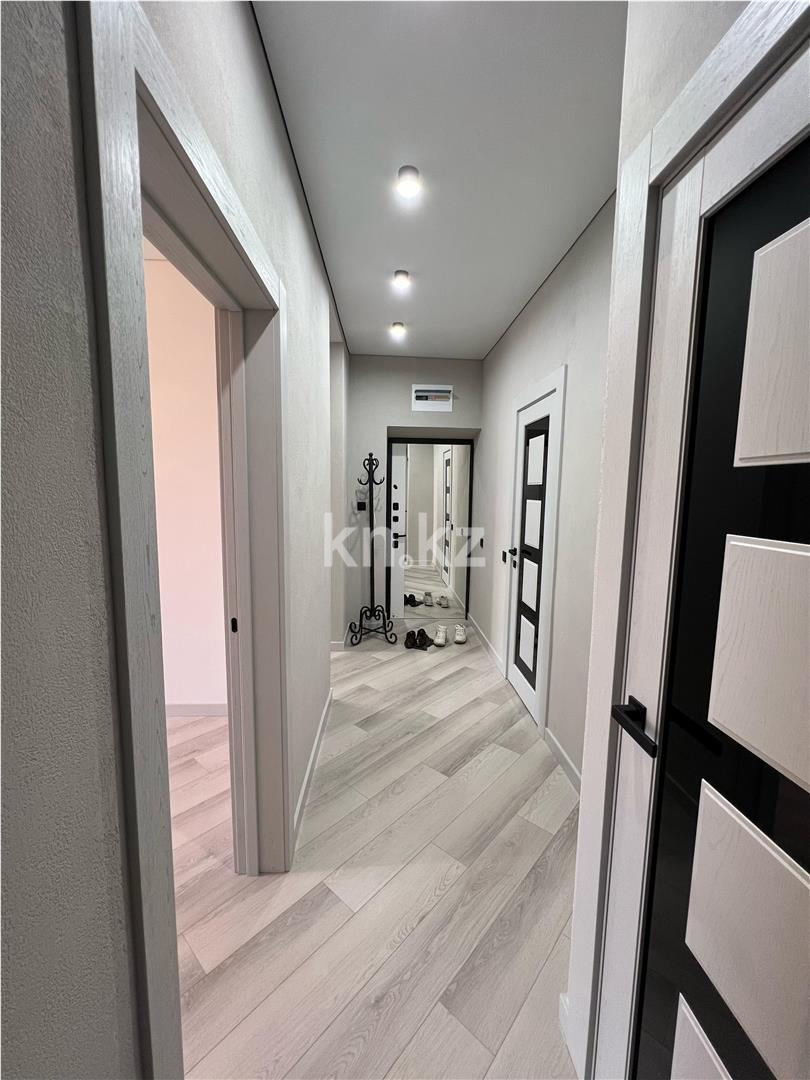 Продажа 3-комнатной квартиры, 61 м², пр. Назарбаева в Караганде - фото 13