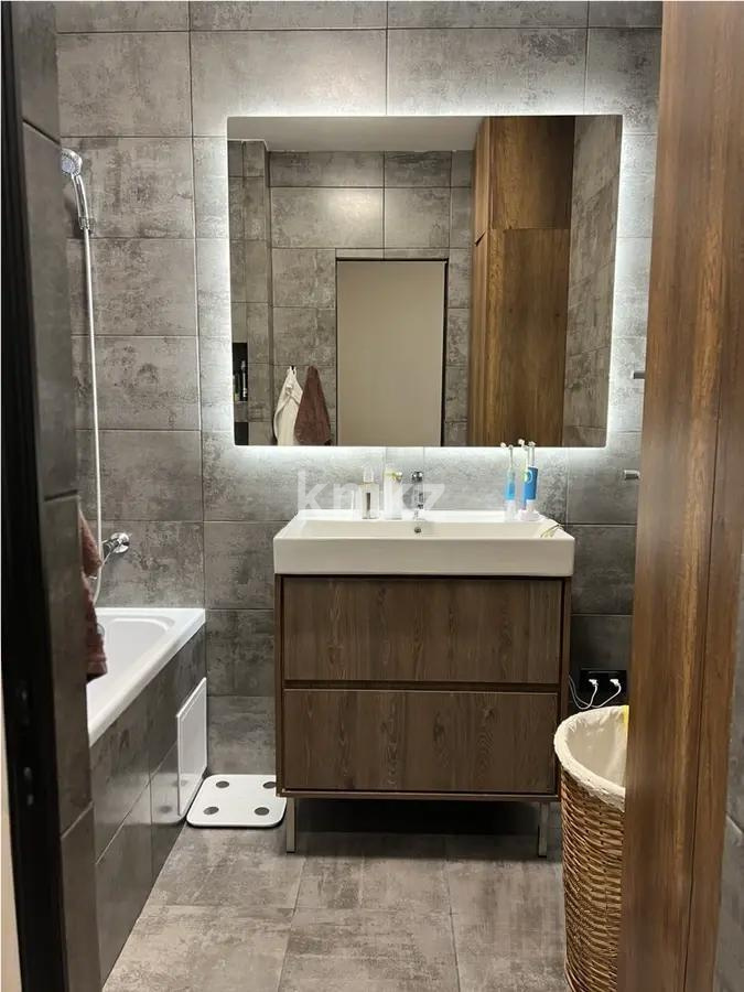 Продажа 2-комнатной квартиры, 57 м², ул. Кенесары хана, дом  85 в Алматы - фото 3