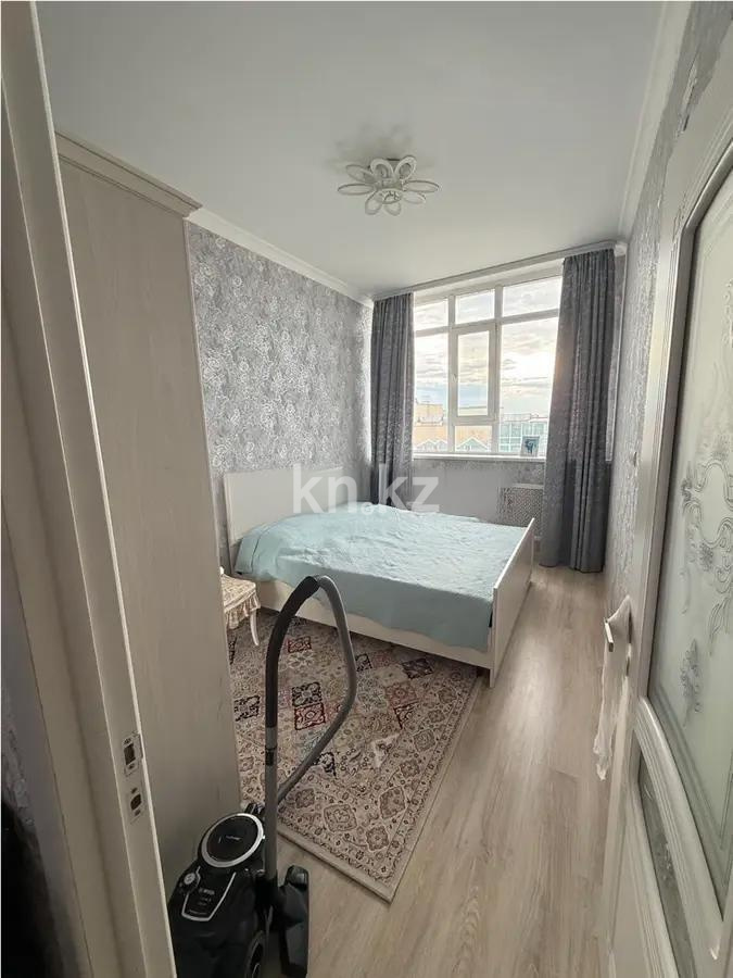 Продажа 3-комнатной квартиры, 70 м², ул. Байтурсынова, дом  12 в Астане - фото 2