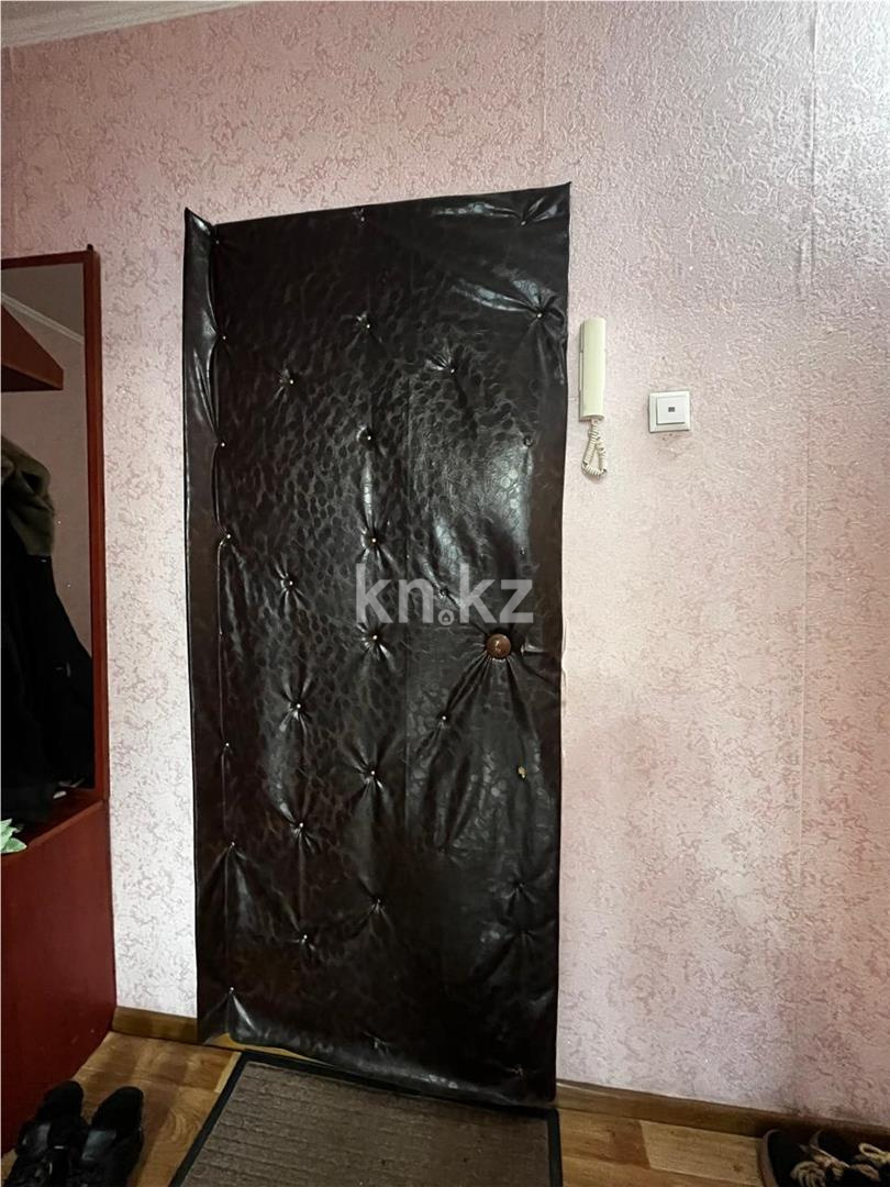 Продажа 1-комнатной квартиры, 41 м², мкр. Голубые Пруды в Караганде - фото 9