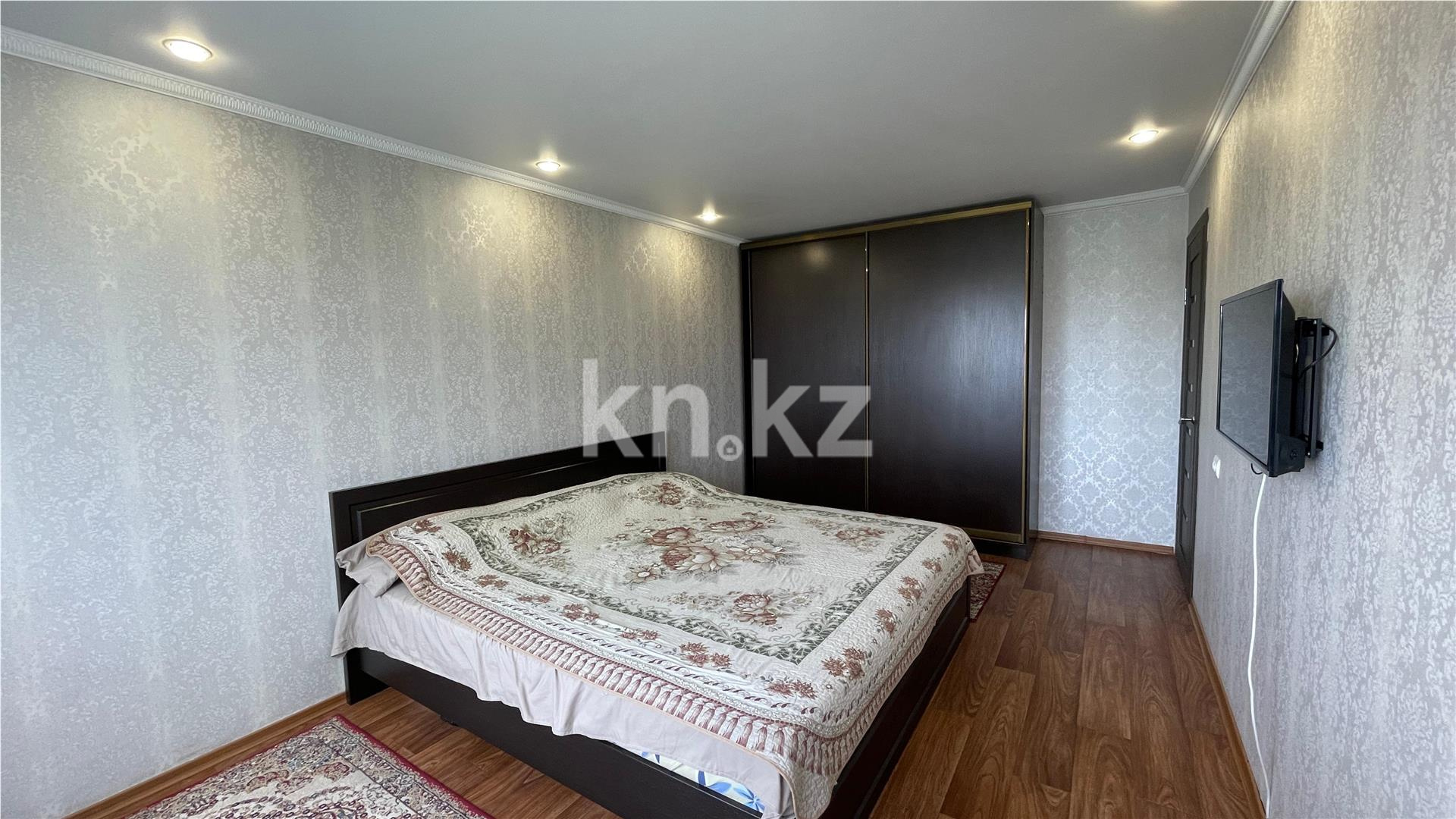Продажа 3-комнатной квартиры, 61 м², мкр-н 15 в Караганде - фото 7