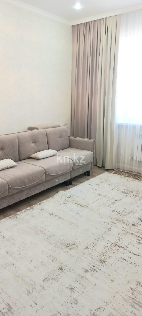 Продажа 3-комнатной квартиры, 81 м², ул. Муканова, дом  43/21 в Караганде - фото 4