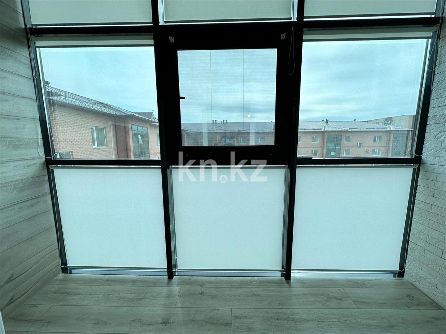 Продажа 3-комнатной квартиры, 88 м², мкр. Степной-2, дом  14/1 в Караганде - фото 11