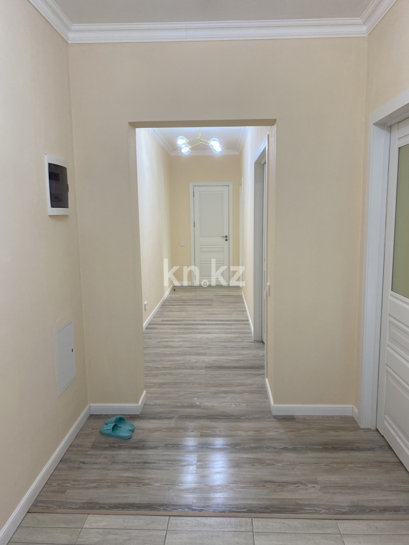 Продажа 2-комнатной квартиры, 70 м², ул. Тургута Озала, дом  194 - пр. Абая в Алматы - фото 11