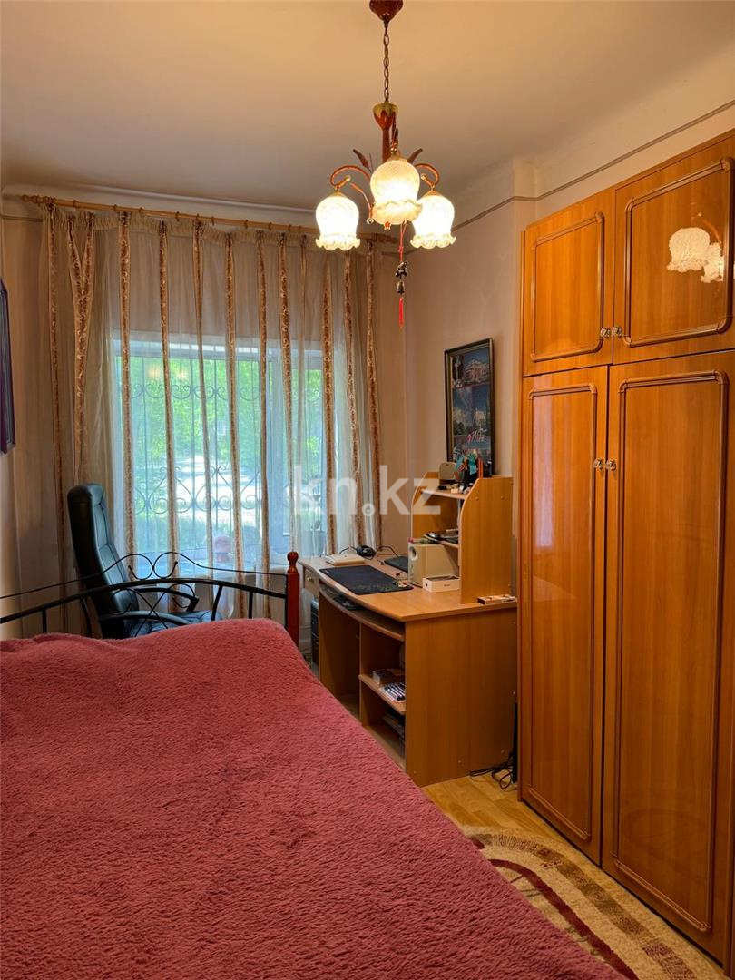 Продажа 4-комнатной квартиры, 79 м², ул. Лободы в Караганде - фото 10