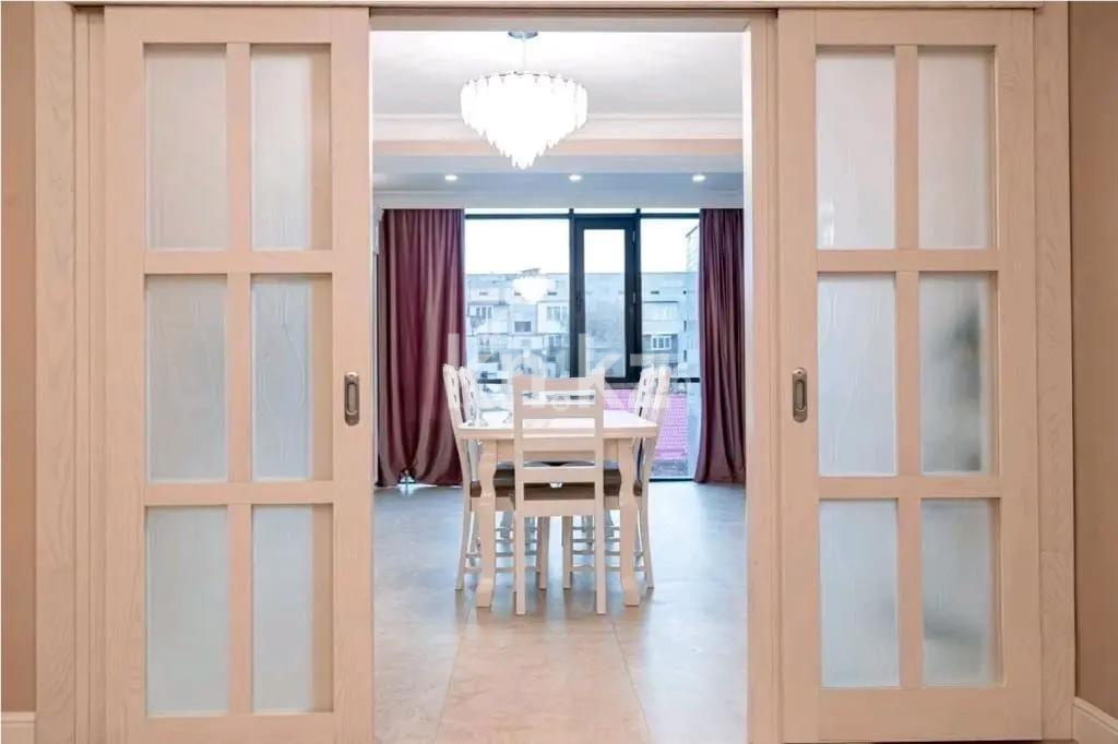 Продажа 4-комнатной квартиры, 195 м², пр. Гагарина, дом  124 в Алматы - фото 5